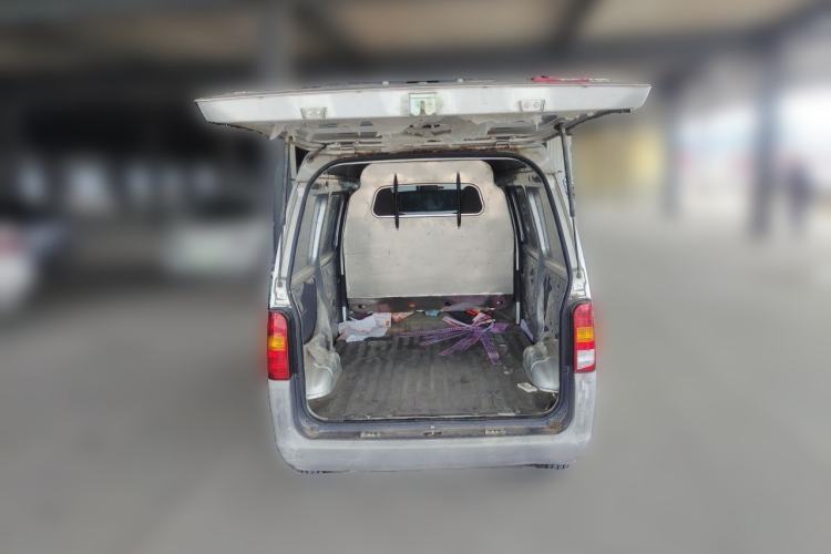 Used Wuling Zhiguang 2020 1.2L Van Utility Model China VI Emission Standard 2 Seats LSI Trunk