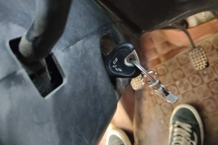 Used Wuling Zhiguang 2020 1.2L Practical Model China VI LSI Vehicle Key