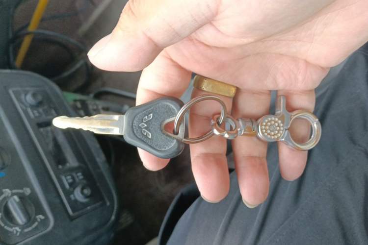 Used Wuling Zhiguang 2020 1.2L Practical Model China VI LSI Vehicle Key