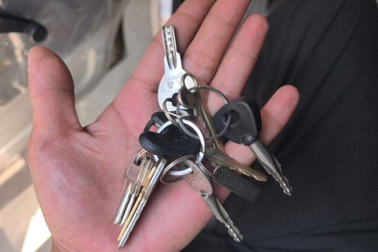 Used Wuling Zhiguang 2020 1.2L Practical Model China VI LSI Vehicle Key