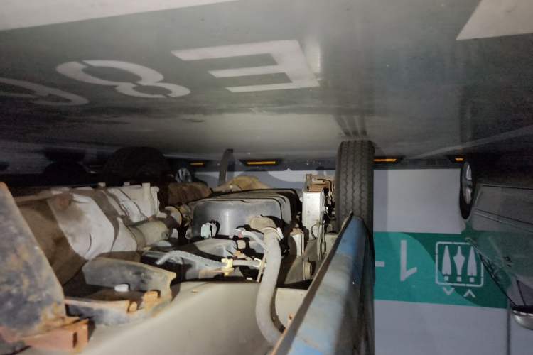 Used Wuling Zhiguang 2023 1.5L Practical Version 5/7 Seats Chassis Front Right