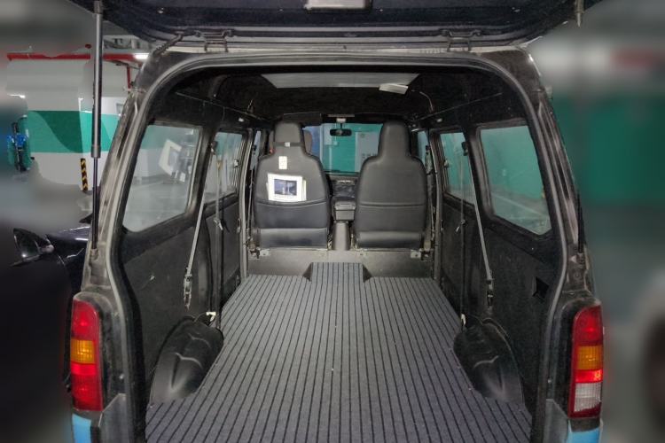 Used Wuling Zhiguang 2023 1.5L Practical Version 5/7 Seats Trunk
