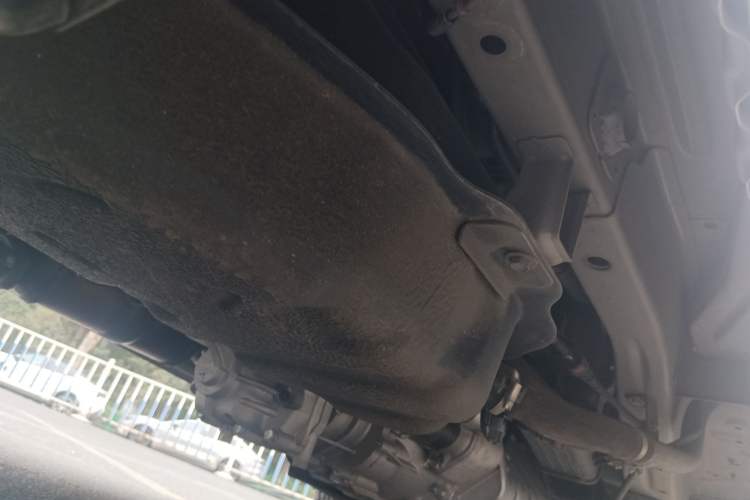 Used Wuling Zhiguang 2023 1.5L Practical Version 5/7 Seats Chassis Rear Right