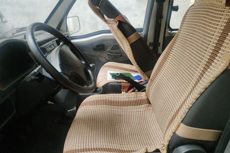 Used Wuling Zhiguang 2023 1.5L Practical Version 5/7 Seats Left Front Seat