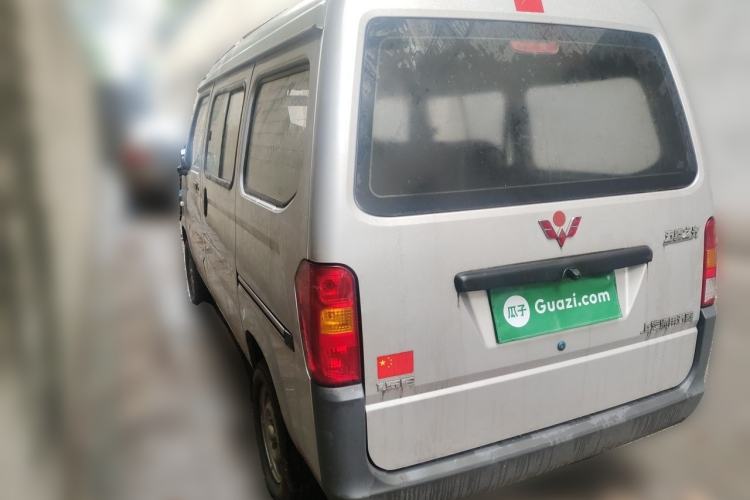 Used Wuling Zhiguang 2023 1.5L Practical Version 5/7 Seats Rear Left 45 Deg