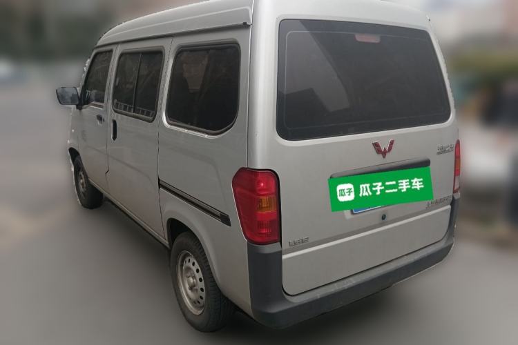 Used Wuling Zhiguang 2023 1.5L Practical Version 5/7 Seats Rear Left 45 Deg