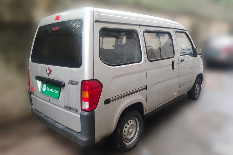 Used Wuling Zhiguang 2023 1.5L Practical Version 5/7 Seats Rear Right 45 Deg