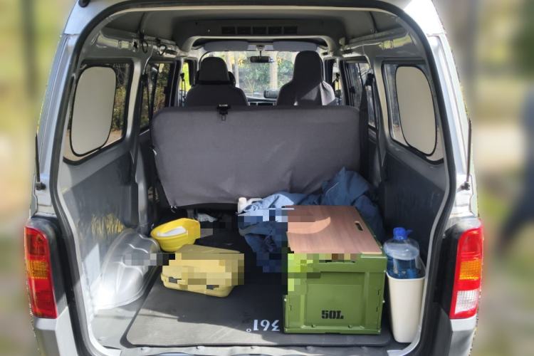 Used Wuling Zhiguang 2023 1.5L Practical Version 5/7 Seats Trunk