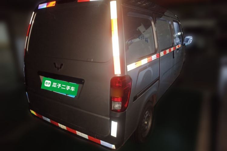 Used Wuling Zhiguang 2023 1.5L Utility Version with Enclosed Windows 2 Seats Rear Right 45 Deg