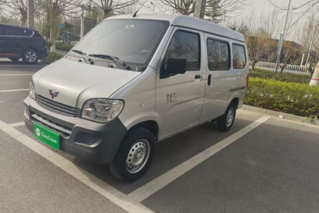 Used Wuling Zhiguang 2023 1.5L Practical Version 5/7 Seats