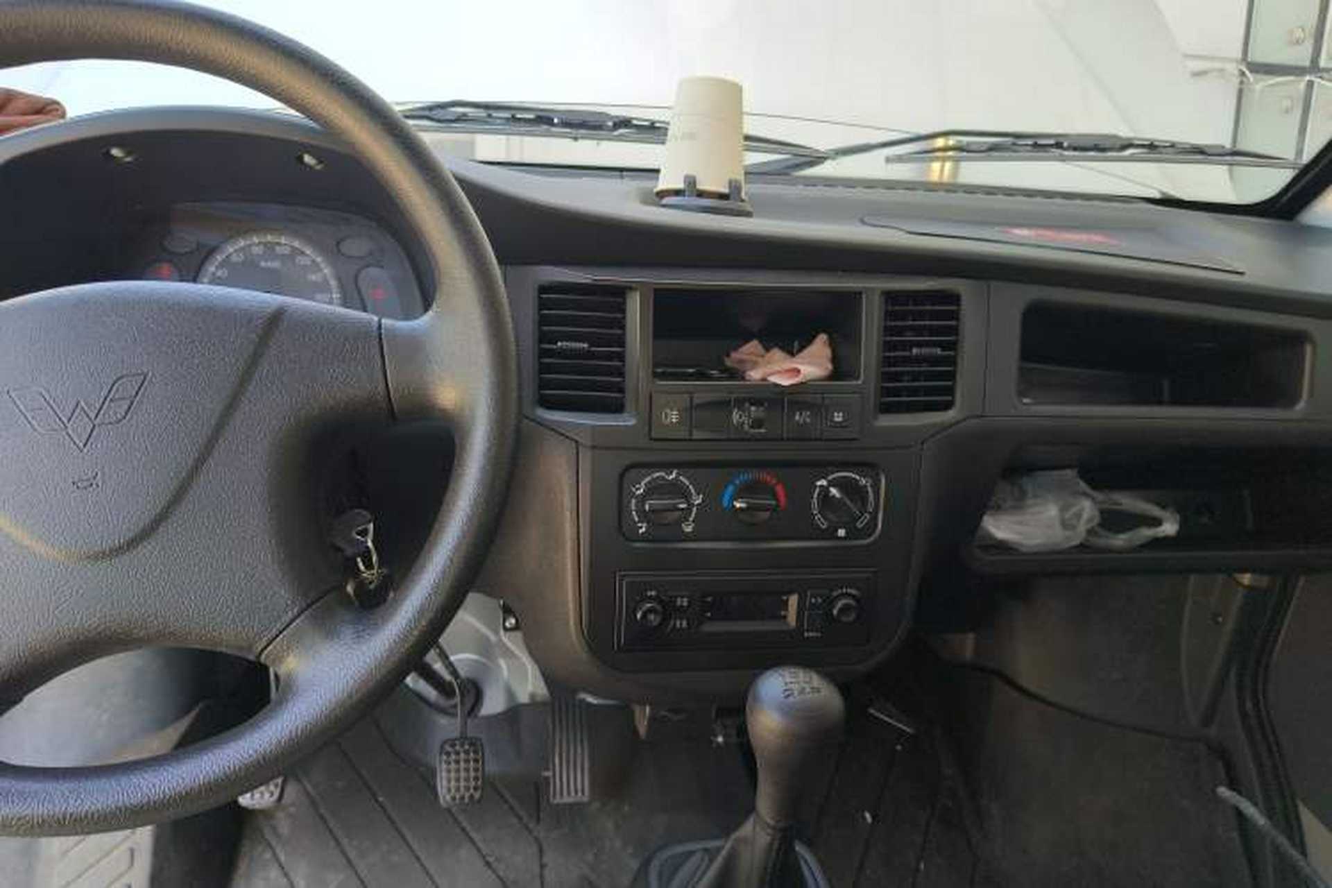 Used Wuling Zhiguang 2023 1.5L Practical Version 5/7 Seats Audio And AC Panel