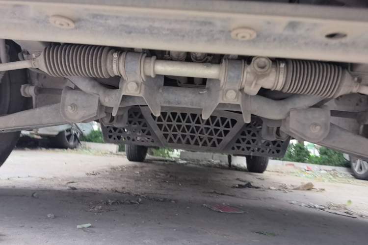 Used Wuling Zhiguang 2023 1.5L Practical Version 5/7 Seats Chassis Front