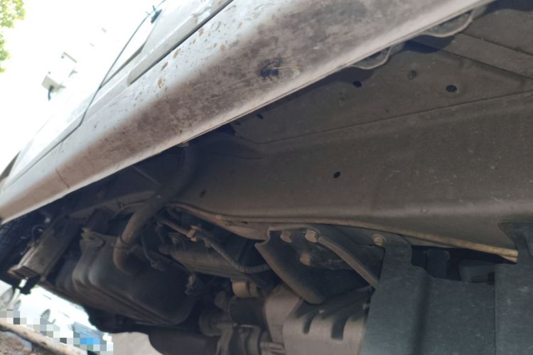 Used Wuling Zhiguang 2023 1.5L Practical Version 5/7 Seats Chassis Front Right