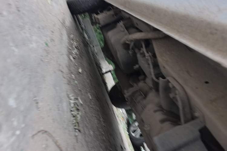 Used Wuling Zhiguang 2023 1.5L Practical Version 5/7 Seats Chassis Front Right