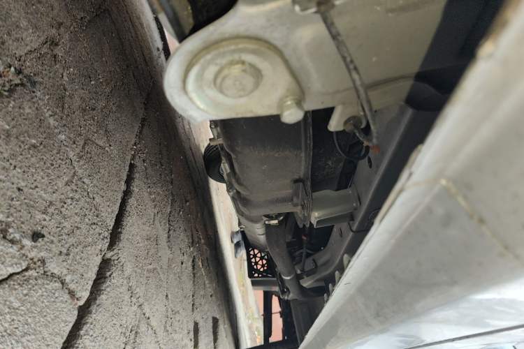 Used Wuling Zhiguang 2023 1.5L Practical Version 5/7 Seats Chassis Rear Right