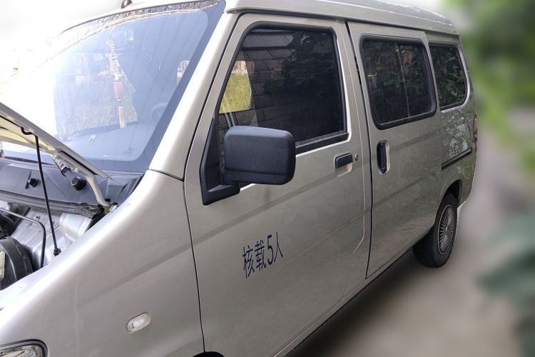 Gebrauchter Wuling Zhiguang 2023 1.5L Practical Version 5/7 Seats Guazi used car, China used car export, Used car for sale, Used cars, Cheapest cars for sale