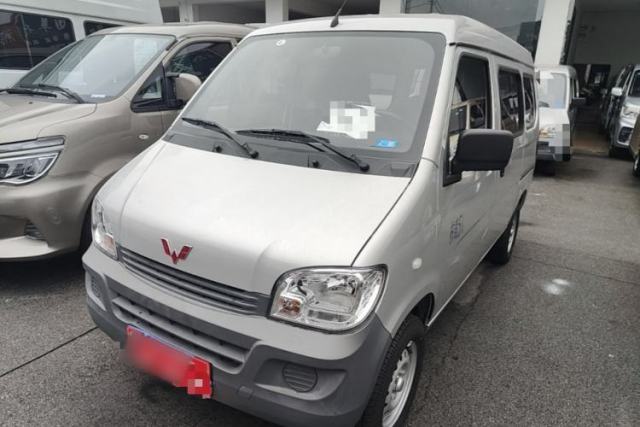 Used Wuling Zhiguang 2023 1.5L Practical Version 5/7 Seats