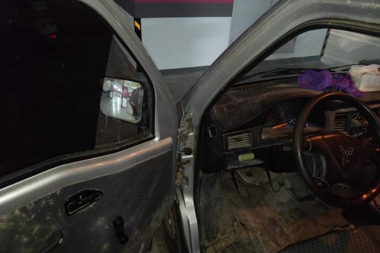 Used Wuling Zhiguang 2023 1.5L Practical Version 5/7 Seats Driver Seat
