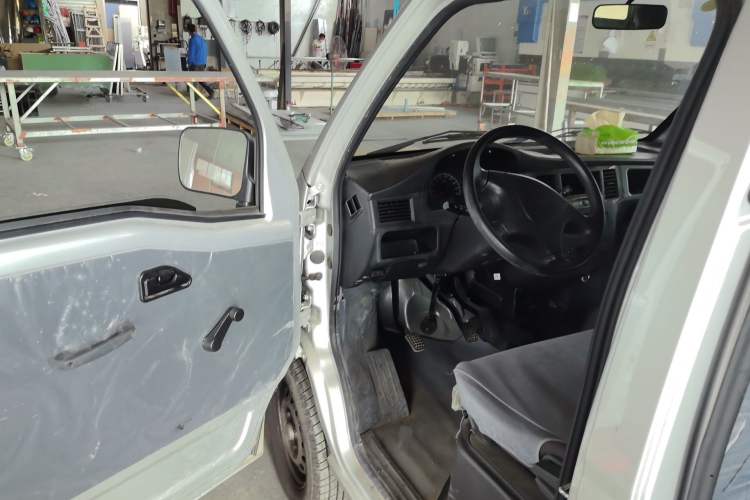 Used Wuling Zhiguang 2023 1.5L Practical Version 5/7 Seats Driver Seat