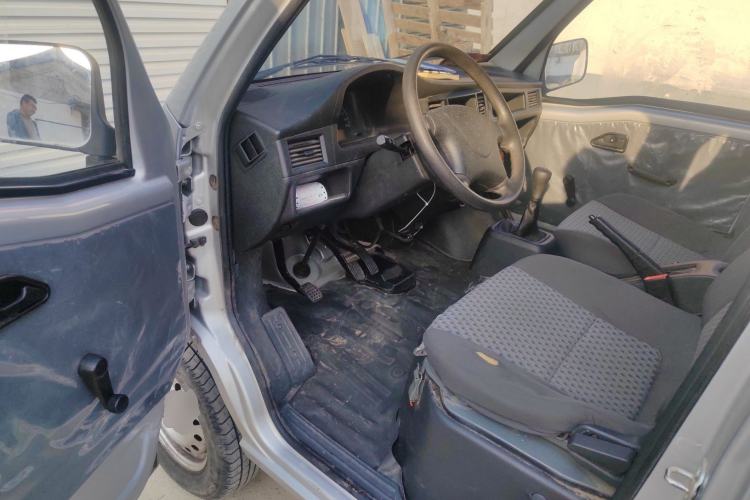 Used Wuling Zhiguang 2023 1.5L Practical Version 5/7 Seats Driver Seat
