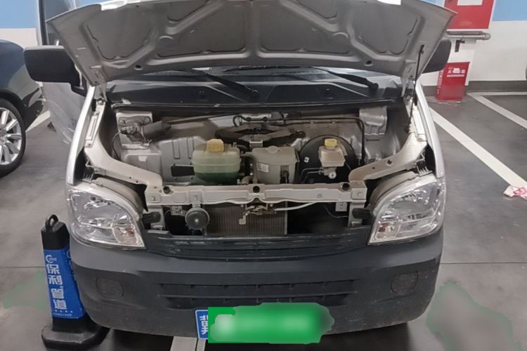 Used Wuling Zhiguang 2023 1.5L Practical Version 5/7 Seats Engine Bay