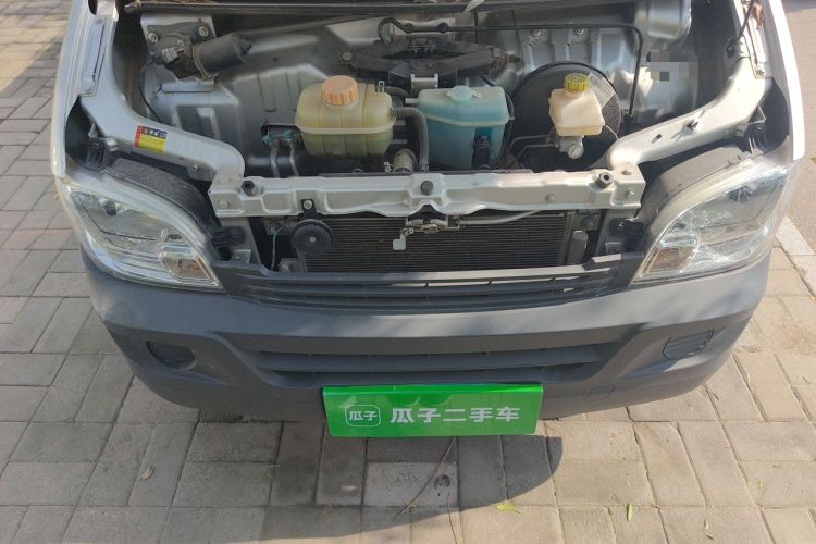 Used Wuling Zhiguang 2023 1.5L Practical Version 5/7 Seats Engine Bay