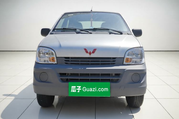Used Wuling Zhiguang 2023 1.5L Practical Version 5/7 Seats Exterior 1