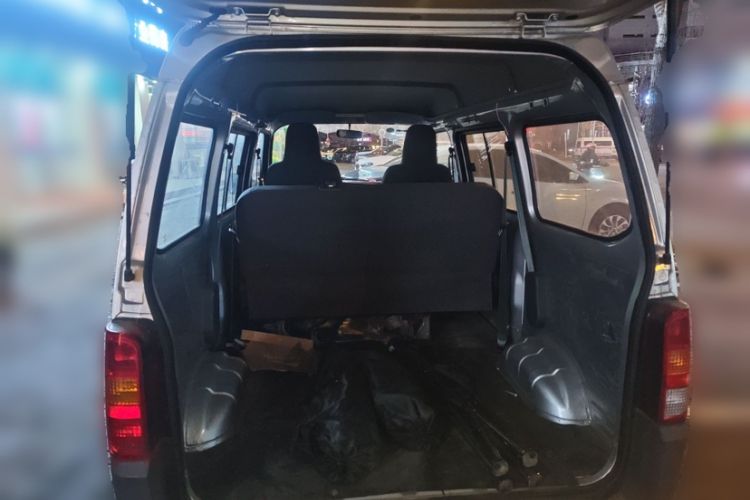 Used Wuling Zhiguang 2023 1.5L Practical Version 5/7 Seats Exterior 2