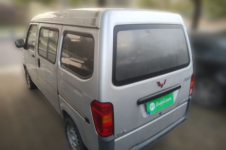 Used Wuling Zhiguang 2023 1.5L Practical Version 5/7 Seats Exterior 3