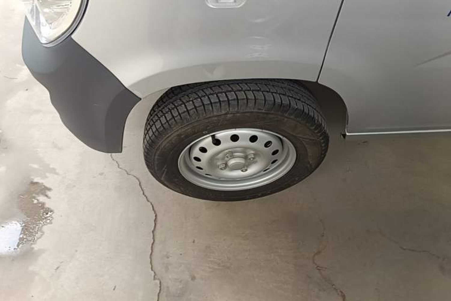 Used Wuling Zhiguang 2023 1.5L Practical Version 5/7 Seats Exterior 4
