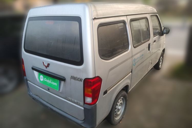 Used Wuling Zhiguang 2023 1.5L Practical Version 5/7 Seats Exterior 5