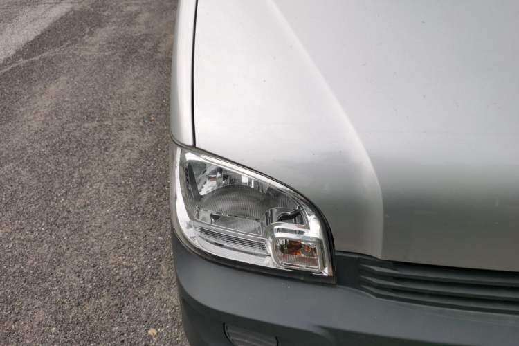 Used Wuling Zhiguang 2023 1.5L Practical Version 5/7 Seats Exterior 6