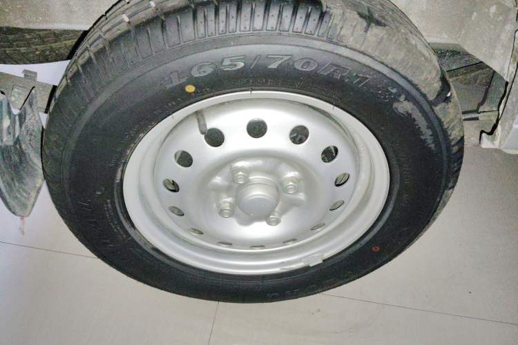 Used Wuling Zhiguang 2023 1.5L Practical Version 5/7 Seats Exterior 8