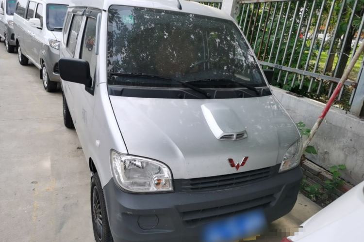 Used Wuling Zhiguang 2023 1.5L Practical Version 5/7 Seats Front