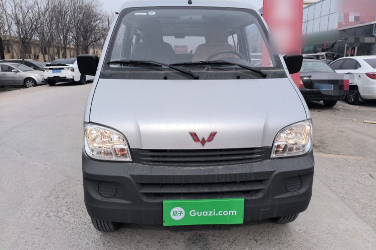 Used Wuling Zhiguang 2023 1.5L Practical Version 5/7 Seats Front