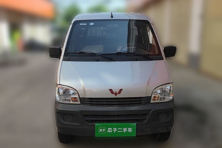 Used Wuling Zhiguang 2023 1.5L Practical Version 5/7 Seats Front