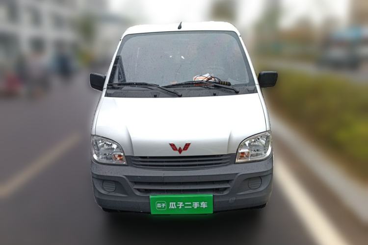 Used Wuling Zhiguang 2023 1.5L Practical Version 5/7 Seats Front