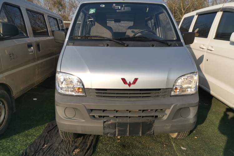 Used Wuling Zhiguang 2023 1.5L Practical Version 5/7 Seats Front