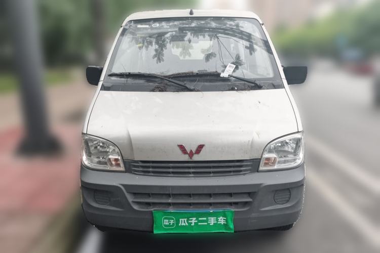 Used Wuling Zhiguang 2023 1.5L Practical Version 5/7 Seats Front