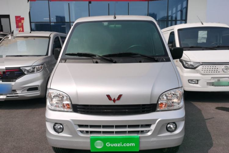 Used Wuling Zhiguang 2023 1.5L Practical Version 5/7 Seats Front