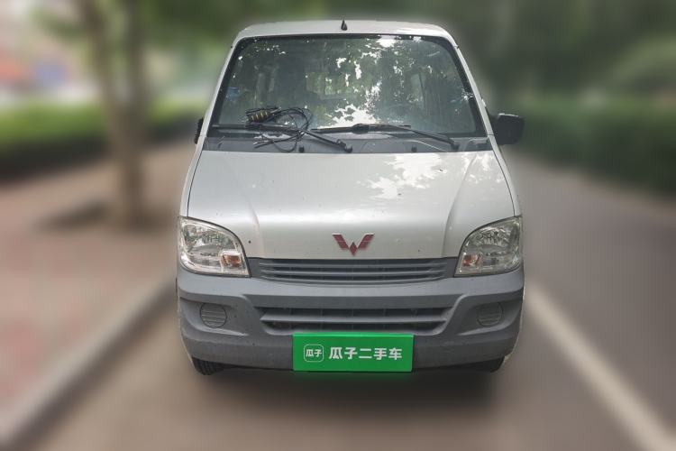 Used Wuling Zhiguang 2023 1.5L Practical Version 5/7 Seats Front