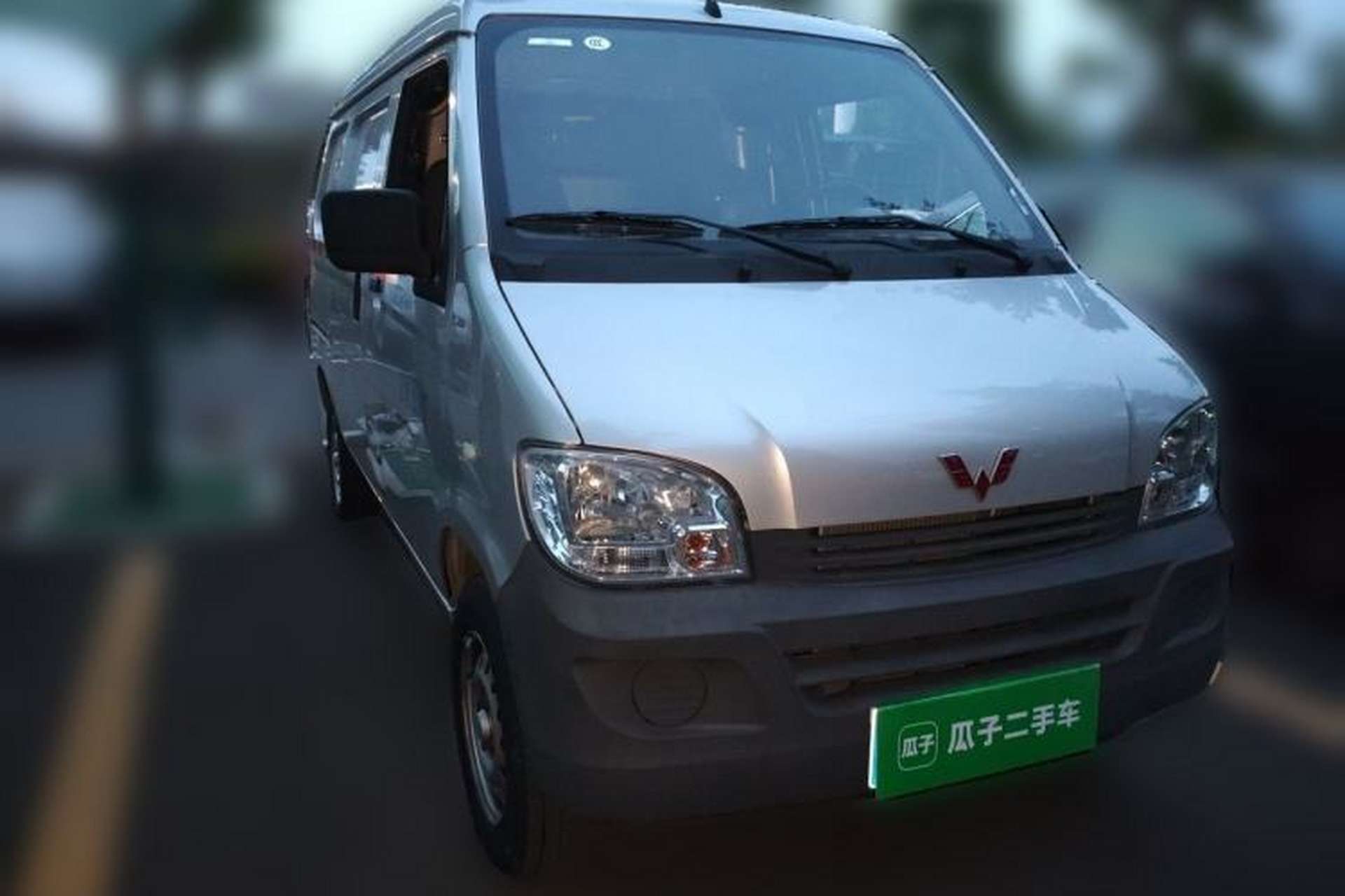 Used Wuling Zhiguang 2023 1.5L Utility Version with Enclosed Windows 2 Seats Front Right 45 Deg