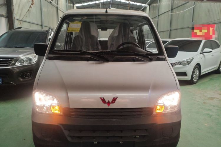 Used Wuling Zhiguang 2023 1.5L Practical Version 5/7 Seats Front