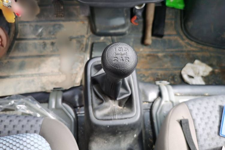 Used Wuling Zhiguang 2023 1.5L Practical Version 5/7 Seats Gear Lever