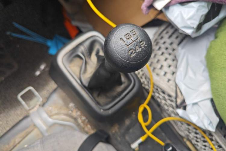 Used Wuling Zhiguang 2023 1.5L Practical Version 5/7 Seats Gear Lever