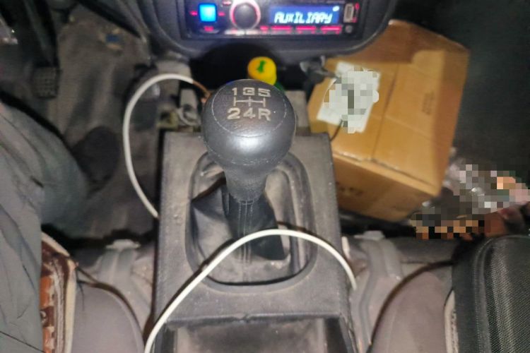 Used Wuling Zhiguang 2023 1.5L Practical Version 5/7 Seats Gear Lever