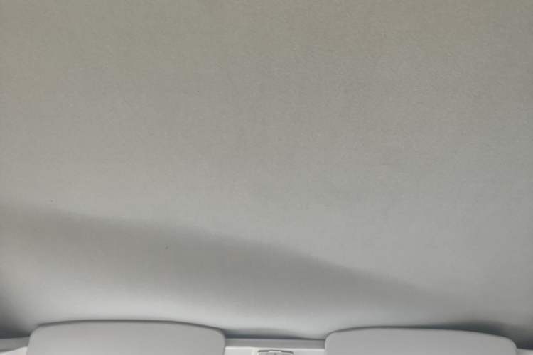 Used Wuling Zhiguang 2023 1.5L Practical Version 5/7 Seats Headliner
