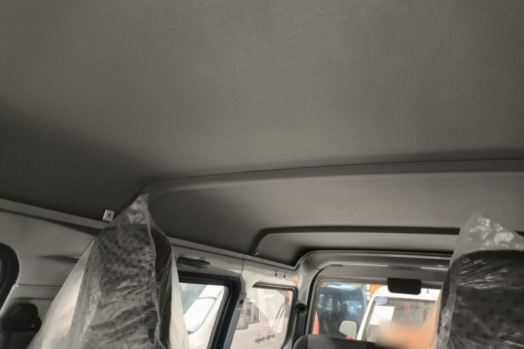 Used Wuling Zhiguang 2023 1.5L Practical Version 5/7 Seats Headliner