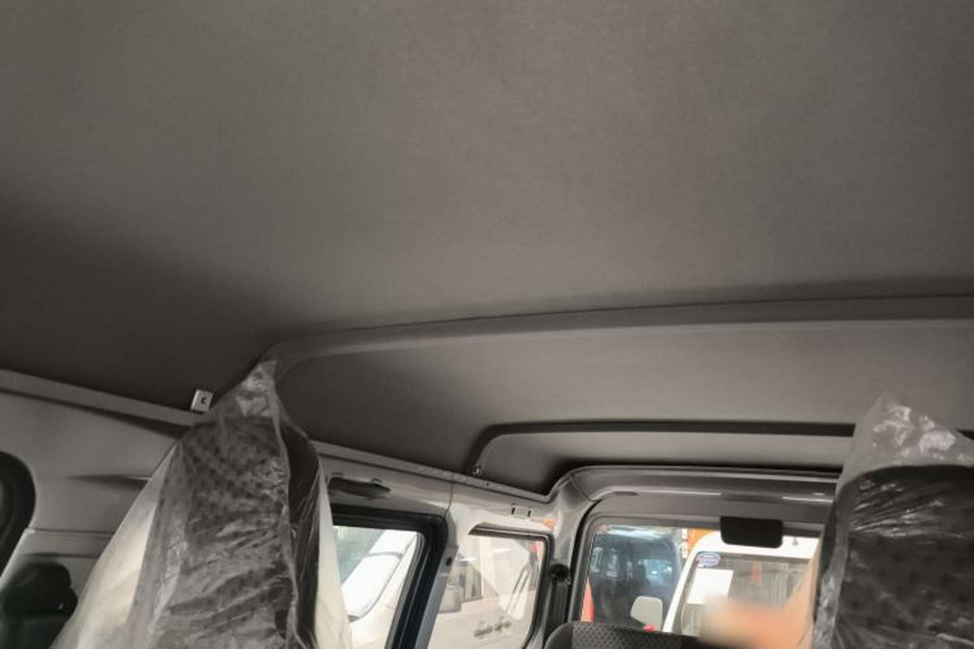 Used Wuling Zhiguang 2023 1.5L Practical Version 5/7 Seats Headliner