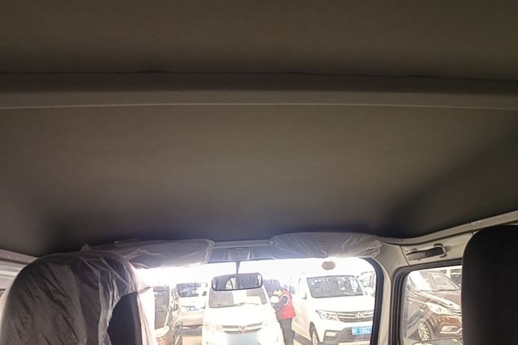 Used Wuling Zhiguang 2023 1.5L Practical Version 5/7 Seats Headliner